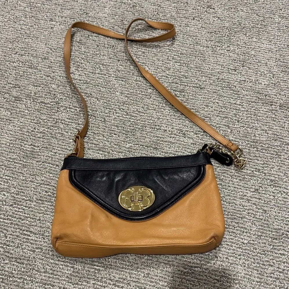Emma Fox Elegant Black and Tan Crossbody Bag